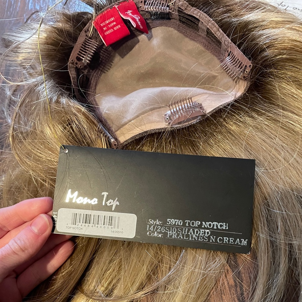 Sold—TOP NOTCH Topper JON RENAU - Picture 8 of 12